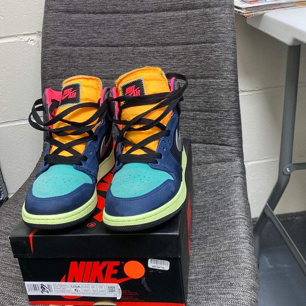 Air Jordan 1